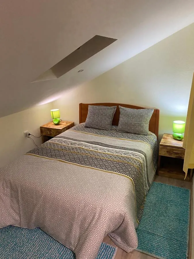 Lovely Newly Refurbished, 1 Bedroom Top Floor Apartment With Sea Views, Fast Wi-Fi Cable Tv And Netflix Ribeira Brava